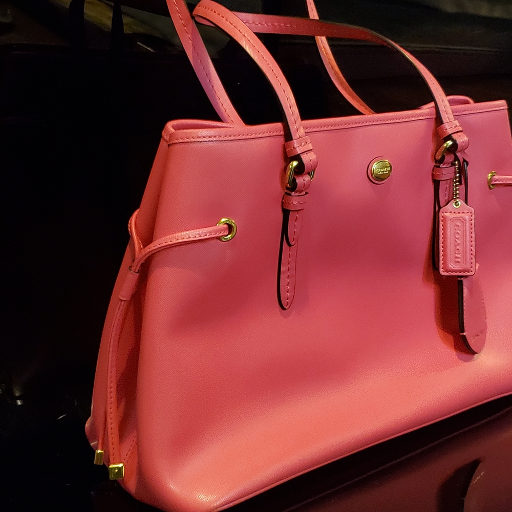 Bright Pink Coach Leather Bag And Wallet Set - Picture 4 of 16